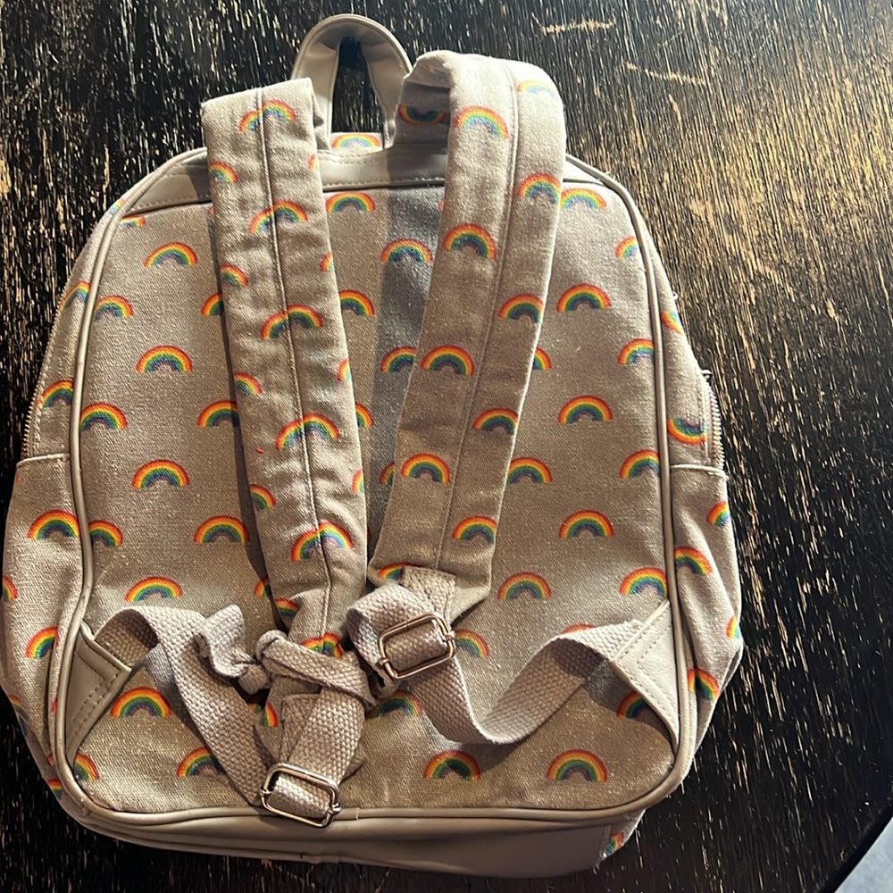 Rainbow backpack - Picture 2 of 2